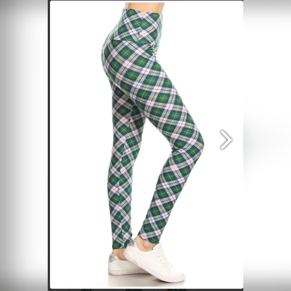 One size green argyle plaid print leggings